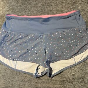 Women’s lululemon shorts size 8